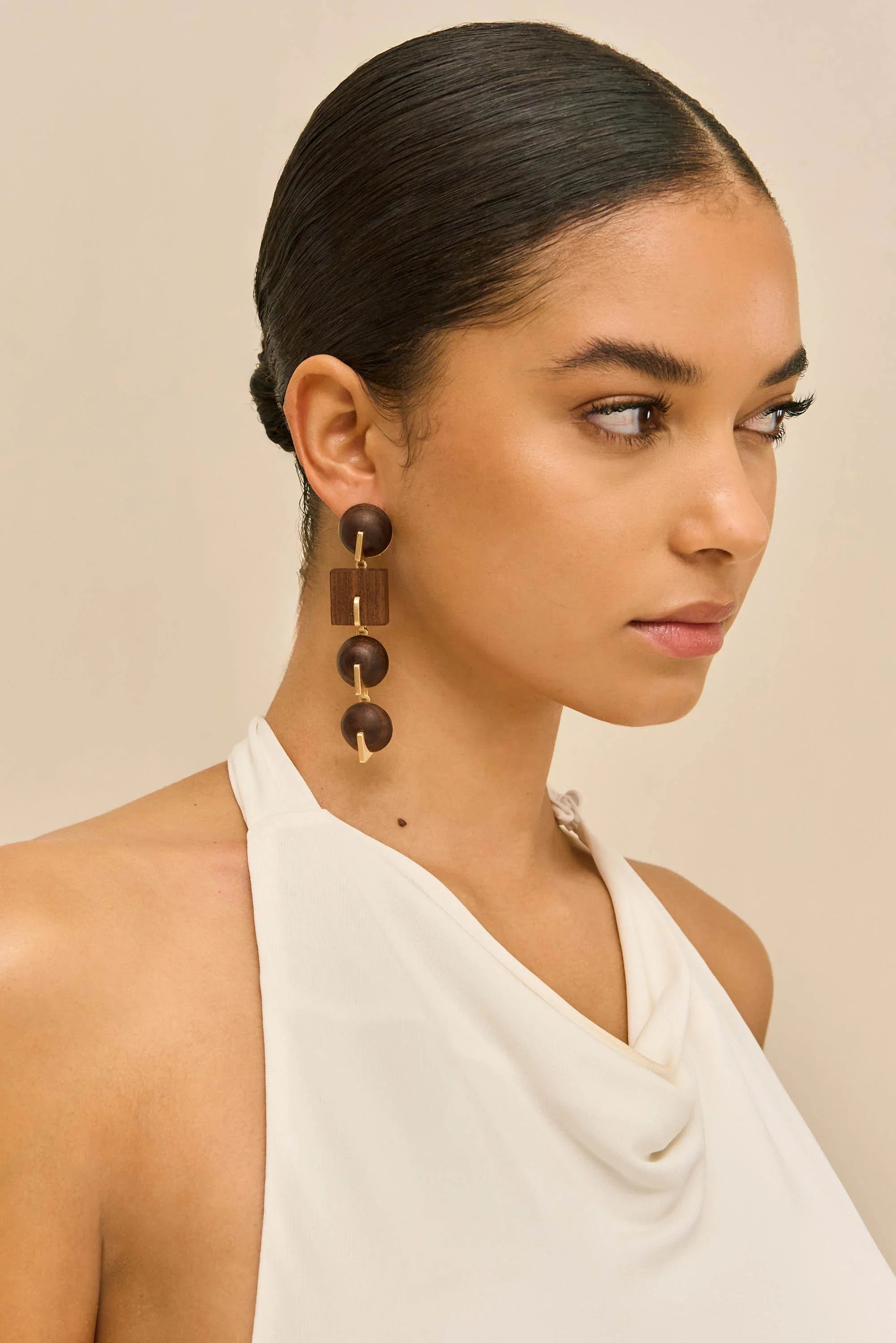 Sculptural Accessories Are Replacing Loud Logos This Spring