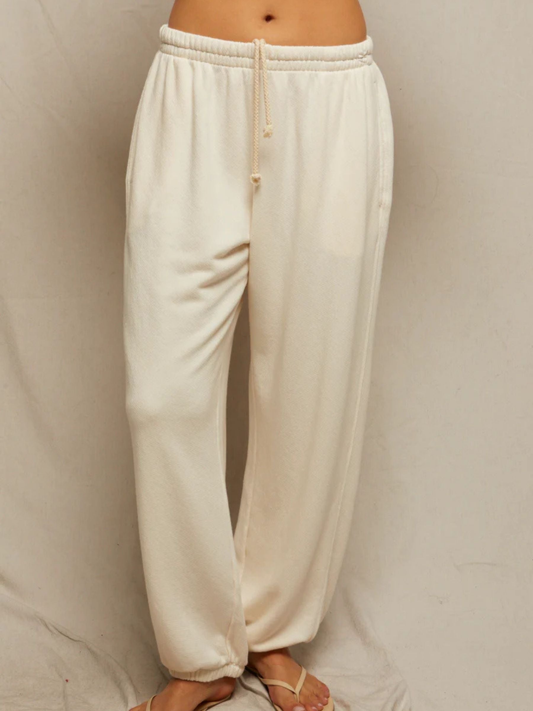 perfect-white-tee-drift-beach-terry-pants-bright-ivory