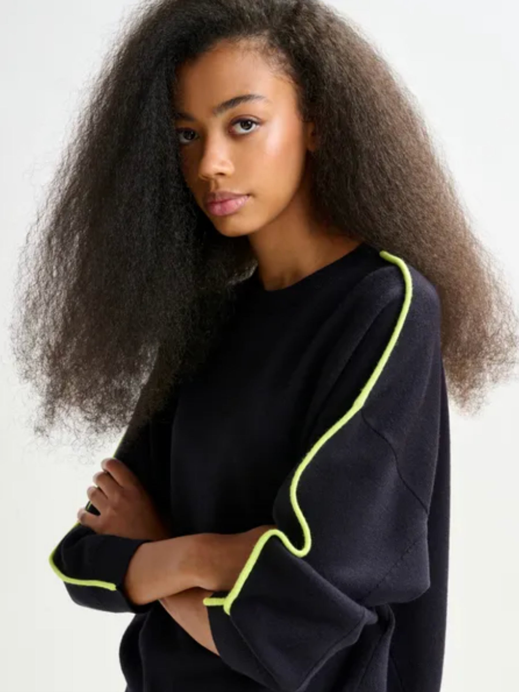 Iruby Knitted Sweater with Fitted Waist - Navy/Green