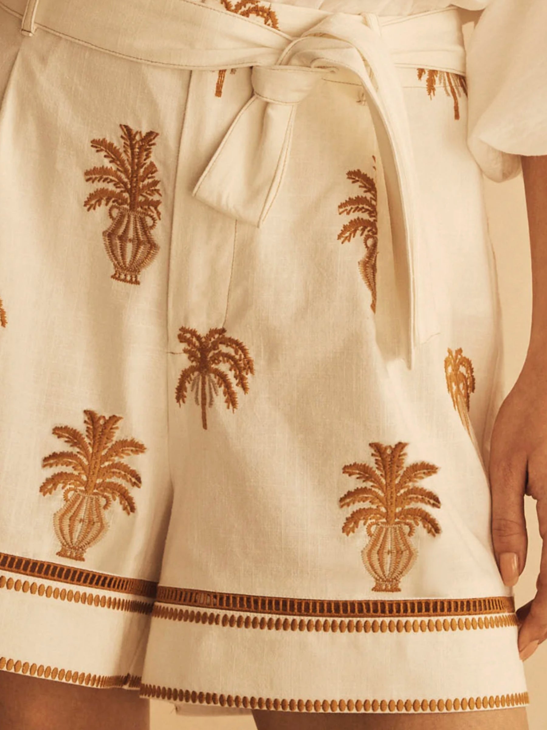 Dalla Palma Embroidered Resort Short