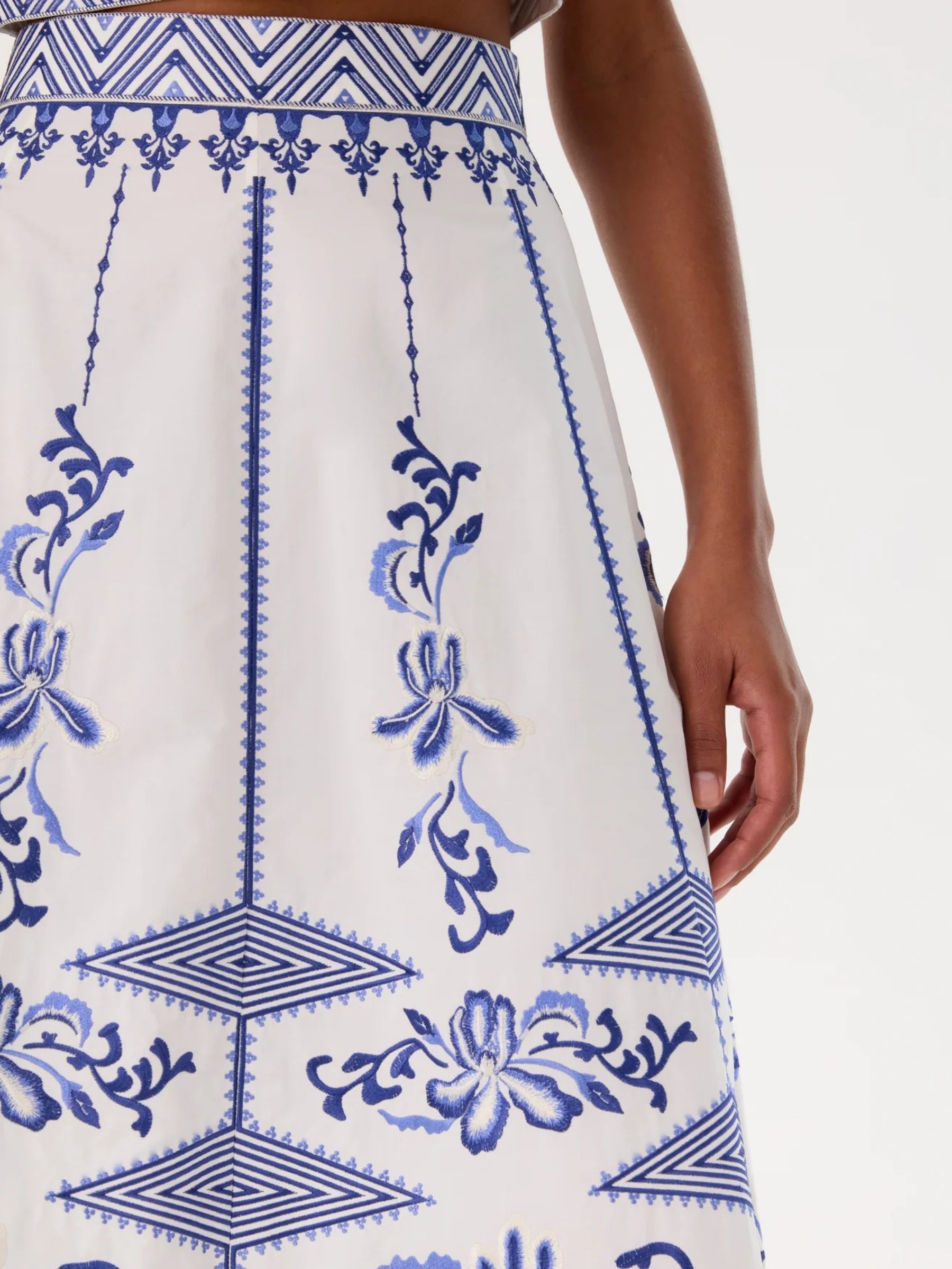 New Camille Skirt w/ Iris Embroidery - White/Blue