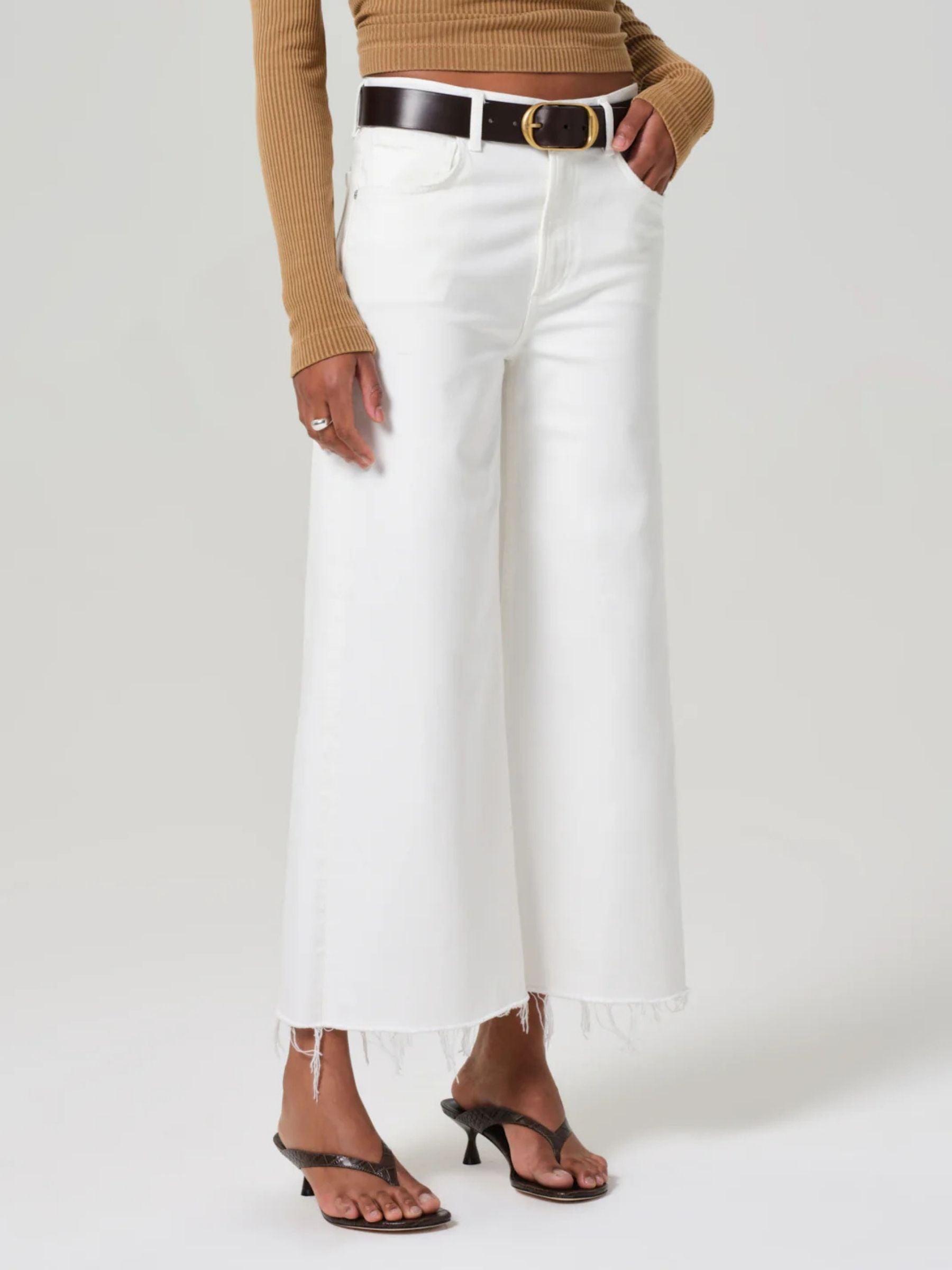 CITIZENS-OF-HUMANITY-LYRA-WIDE-LEG-CROP-SOFT-WHITE
