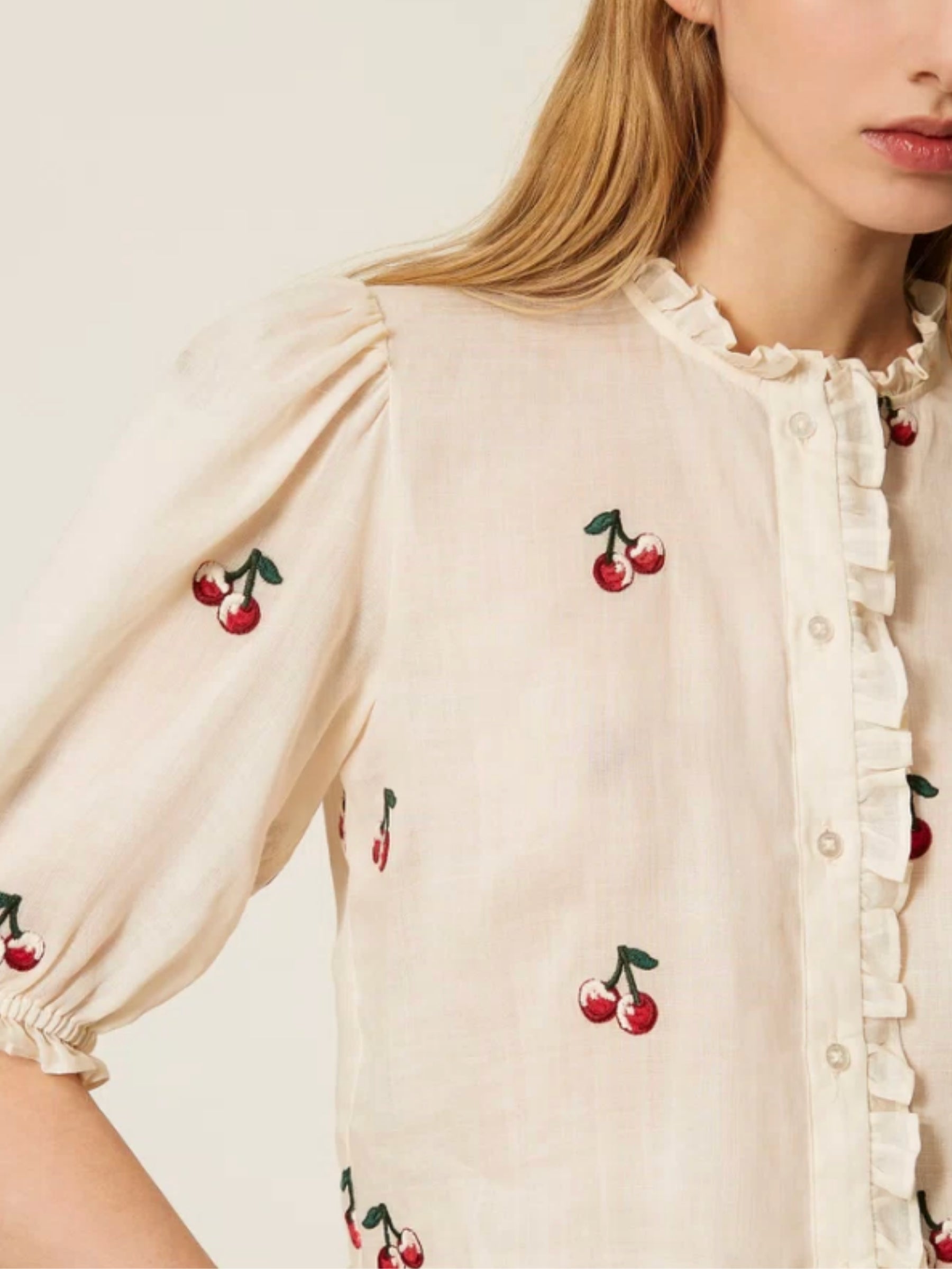 Cropped Ramie Shirt - Cherry Embroidery