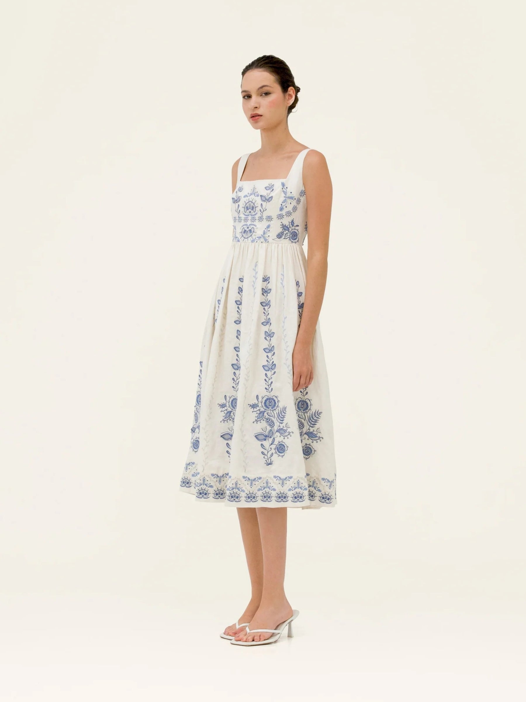 agua-by-agua-bendita-Miramar-Floritura -Midi -Dress - White-/-Blue
