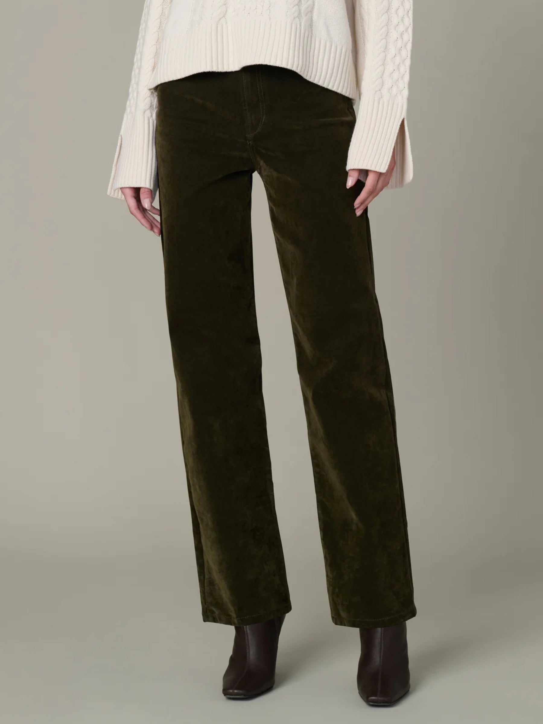 The Margot Straight Flocked Pant - Olive