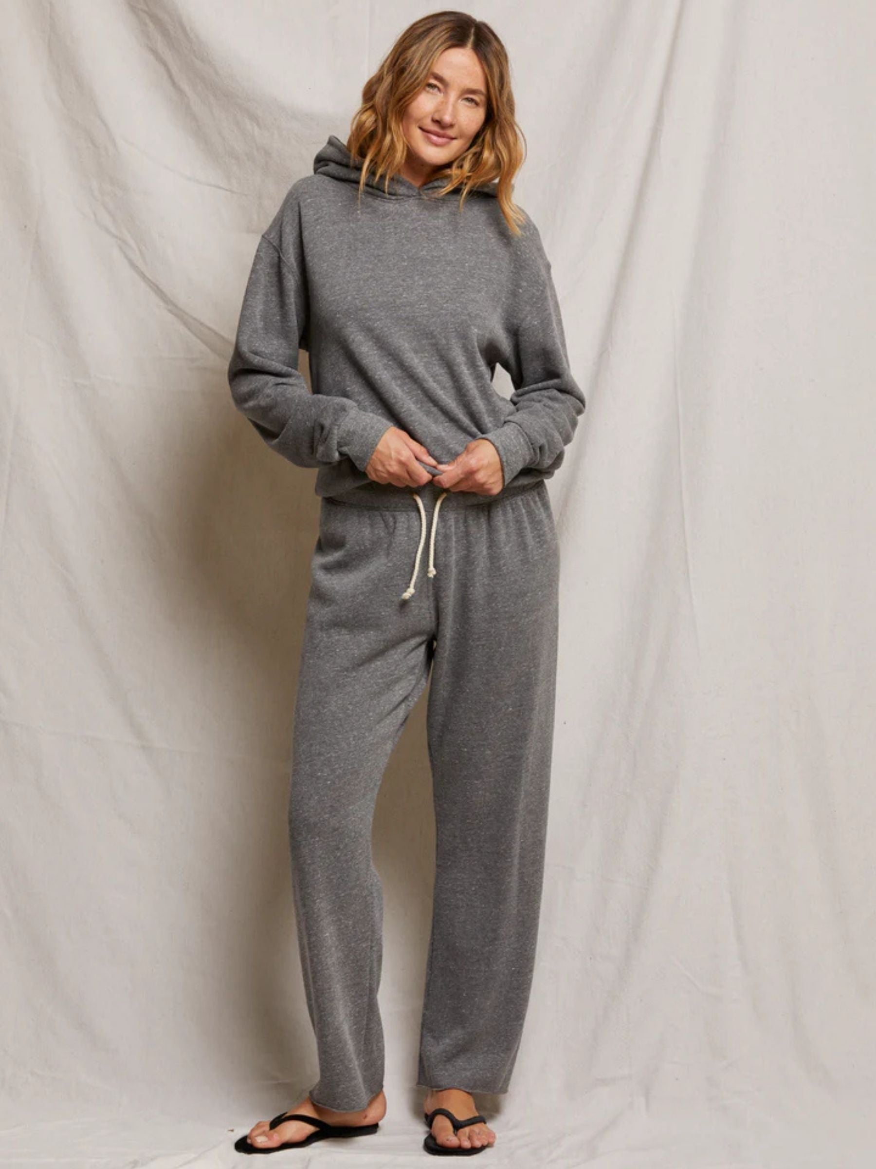 perfect-white-tee-collins-fleece-sweatpant-dark-heather-Grey