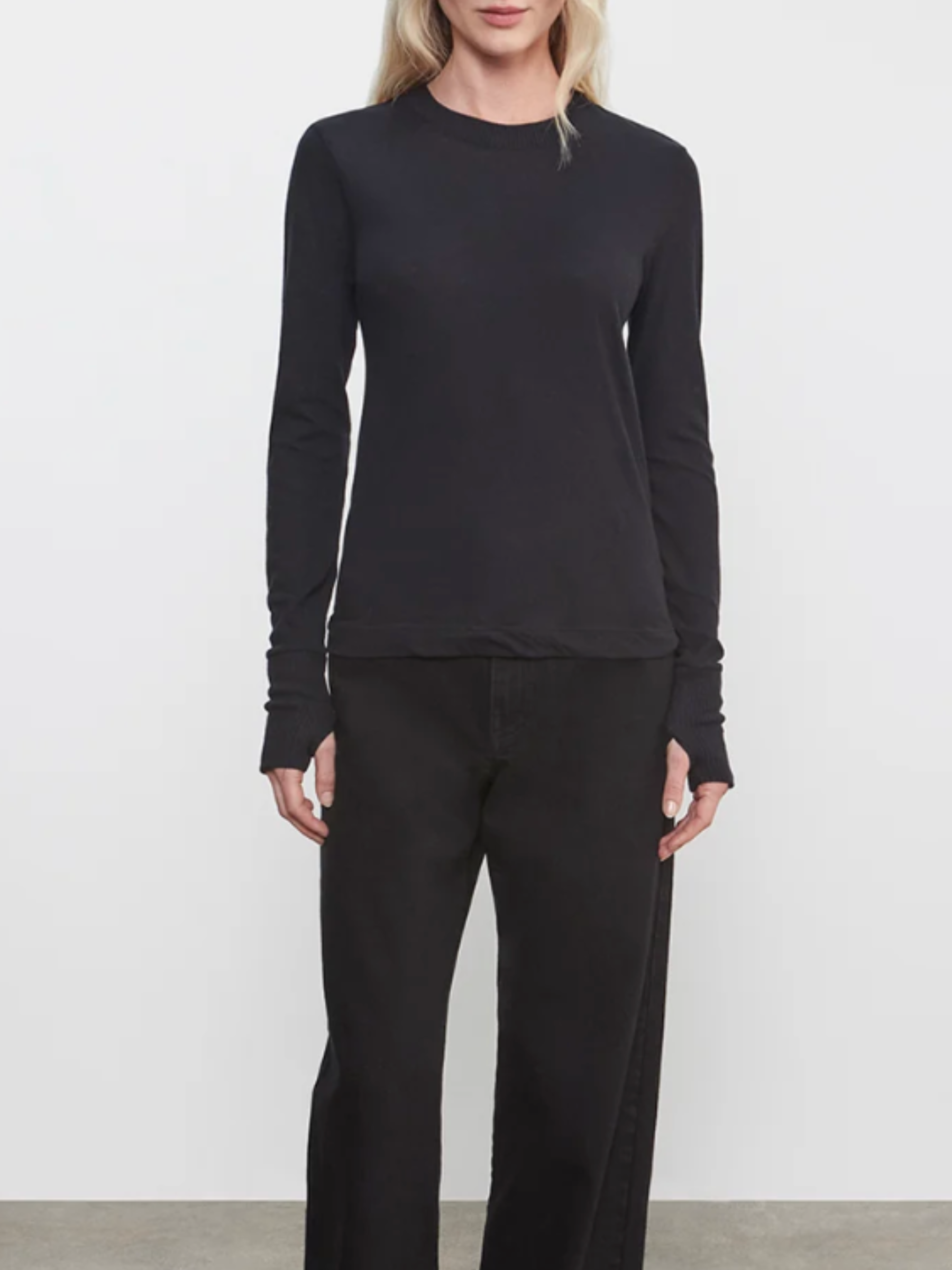 Fine Cashmere Easy Cuffed Crew - Black