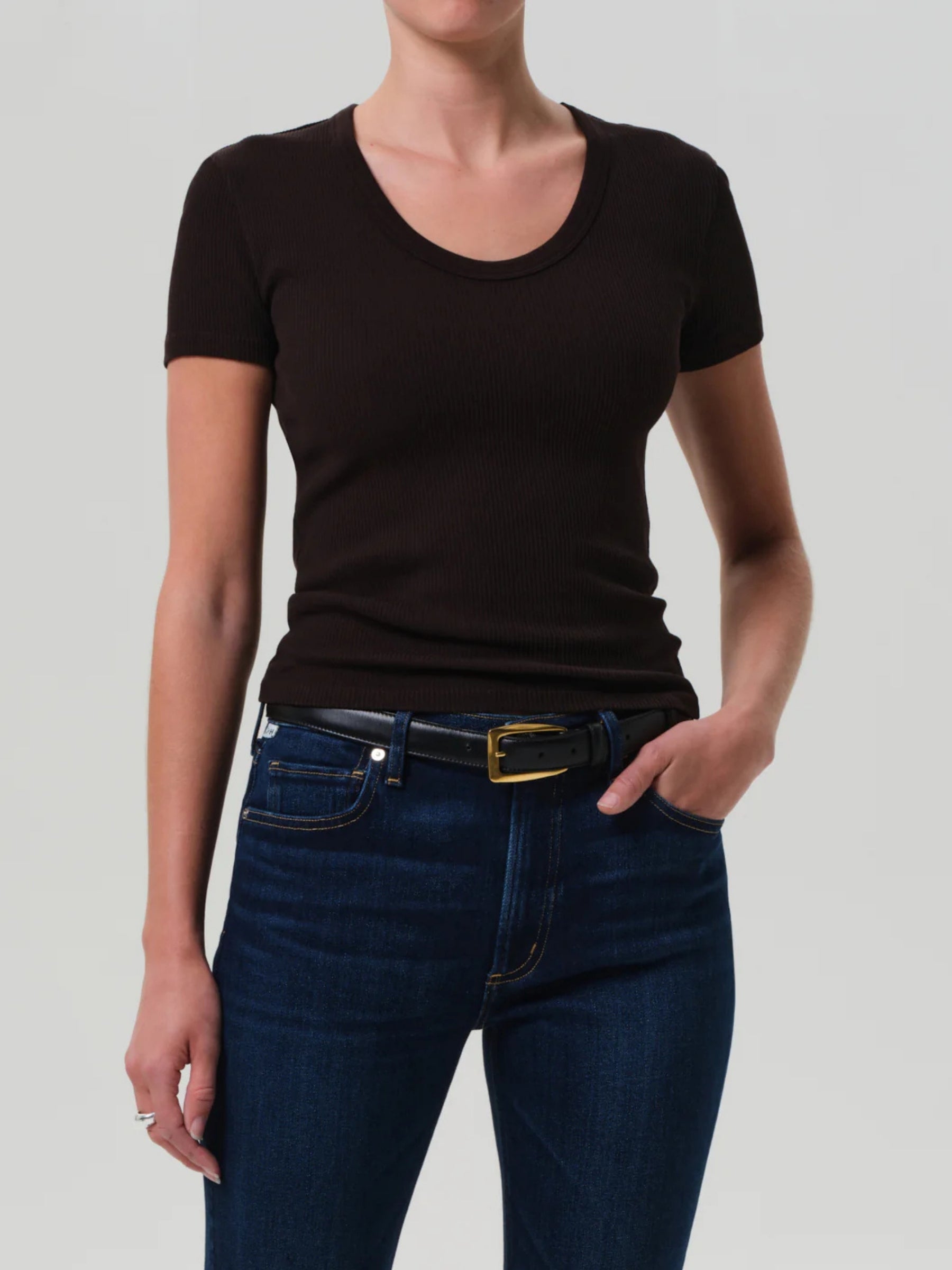 Maude U Neck Tee - Chocolate