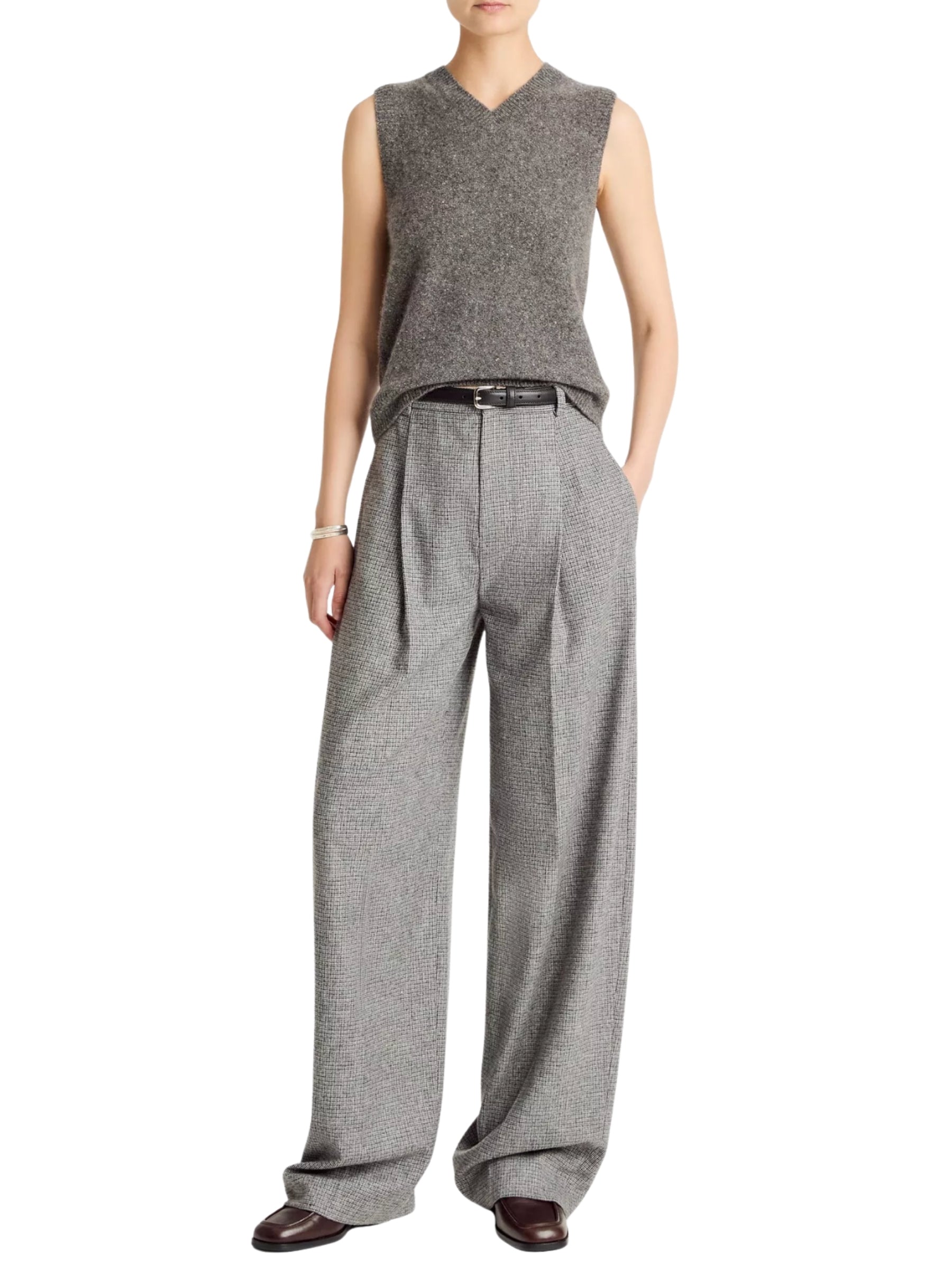 Donegal Plush Cashmere Sweater Vest - Medium Heather