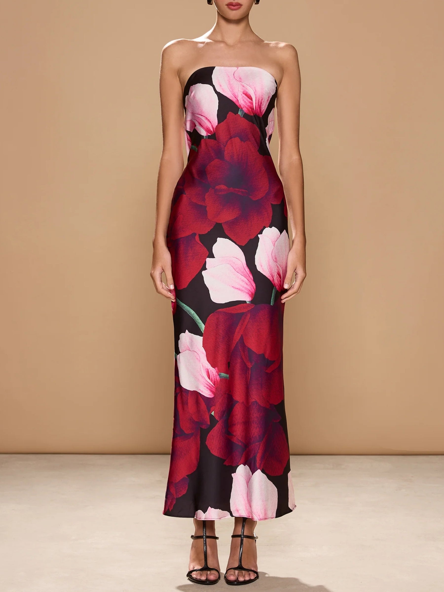 Alma Maxi Dress - Midnight Roses