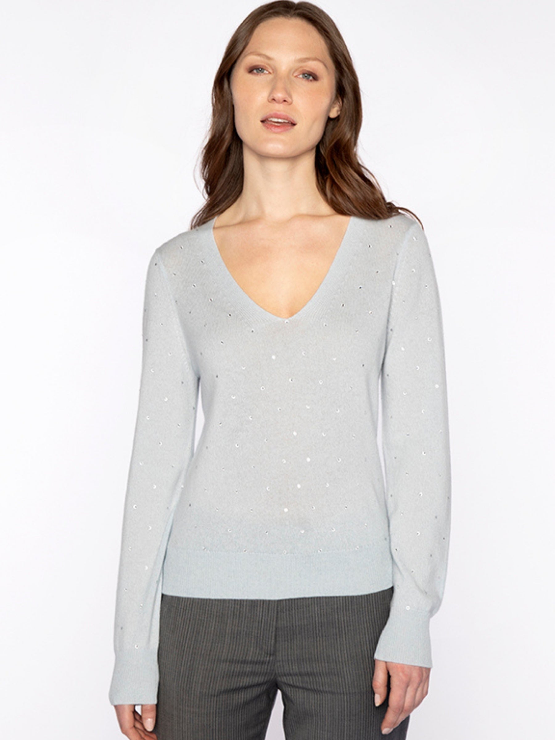 kinross-Cashmere-crystal-vee-sweater-ice-blue