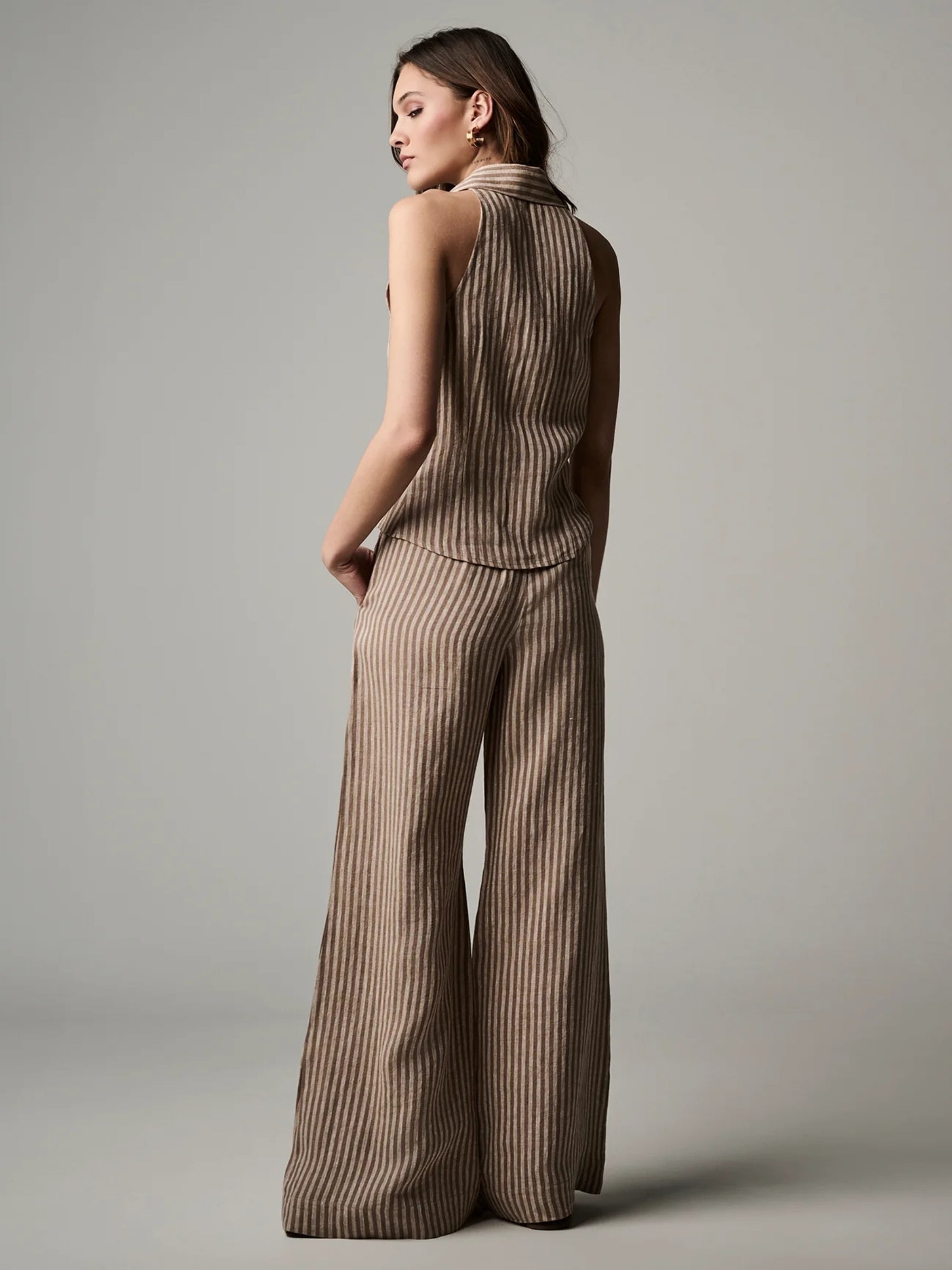 HEVRON-CAPRI-PANT-CHOCOLATE-STRIPE