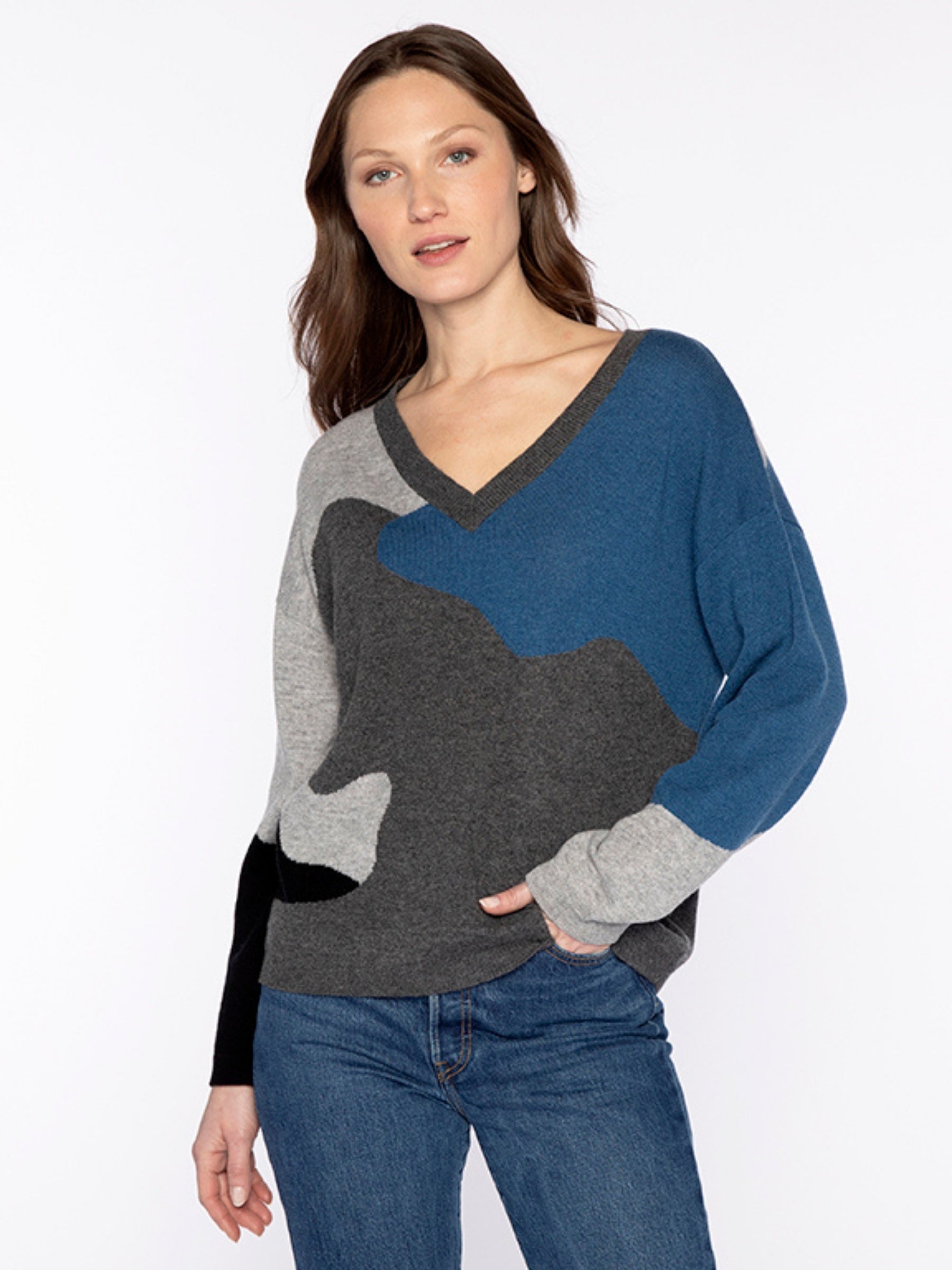 kinross-cashmere-intarsia-easy-vee-sweater-multi