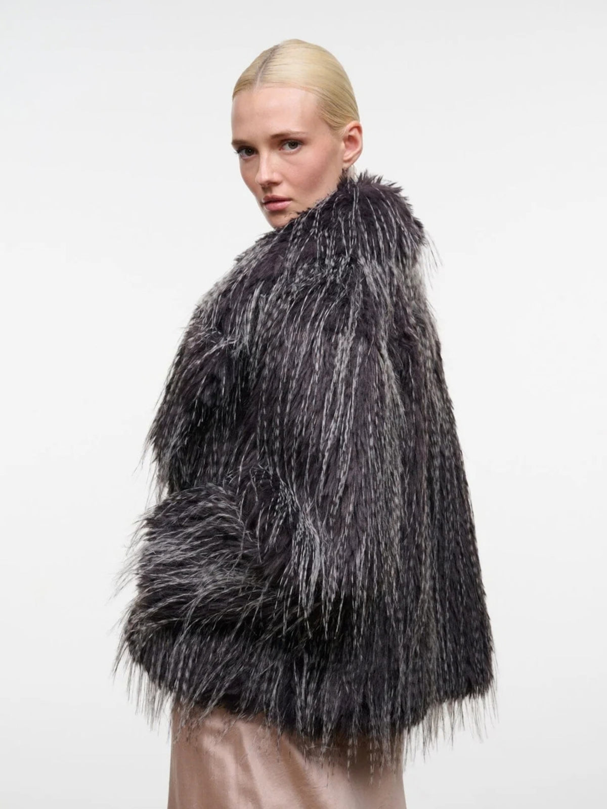 Side view of the STAUD Soprano Porcupine Quill faux fur jacket and its long textured pile