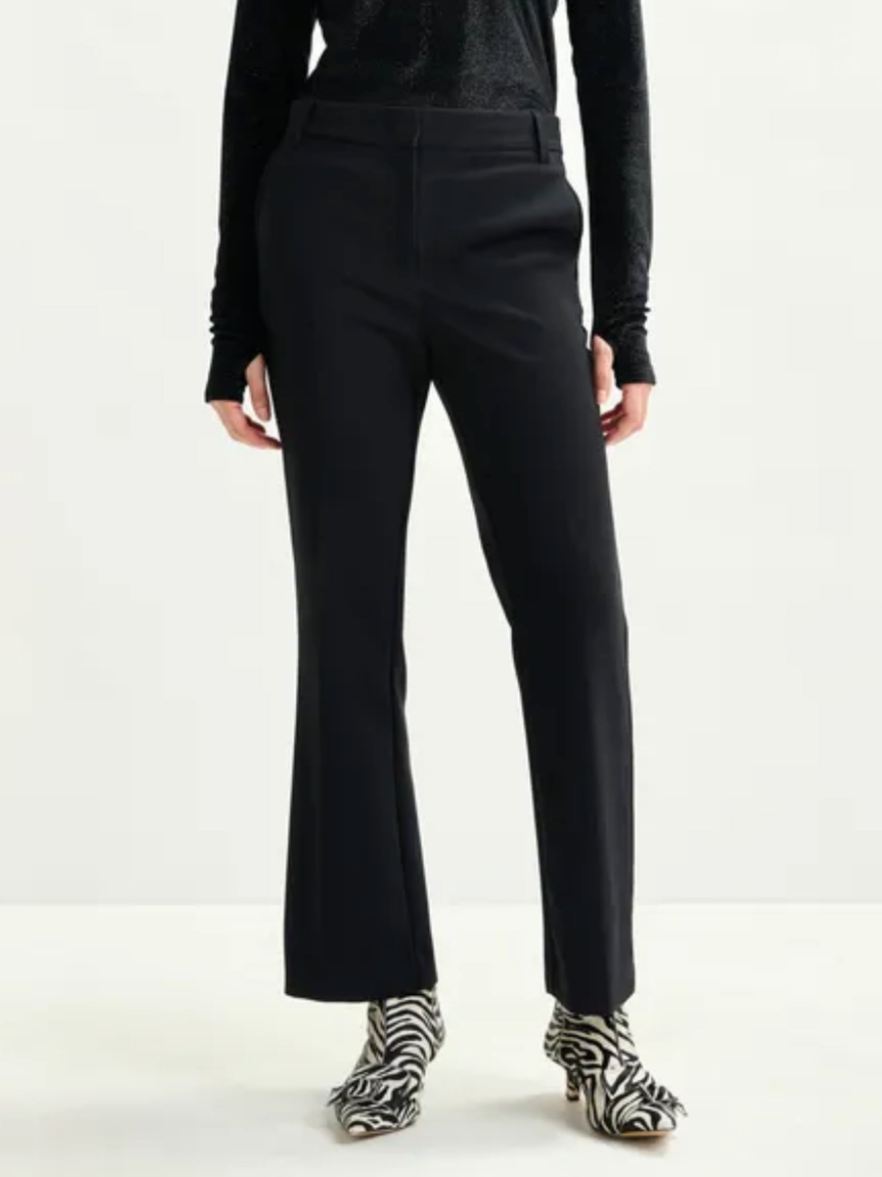 Ibel Flared Pant w/ Rhinestone Sideseams - Black