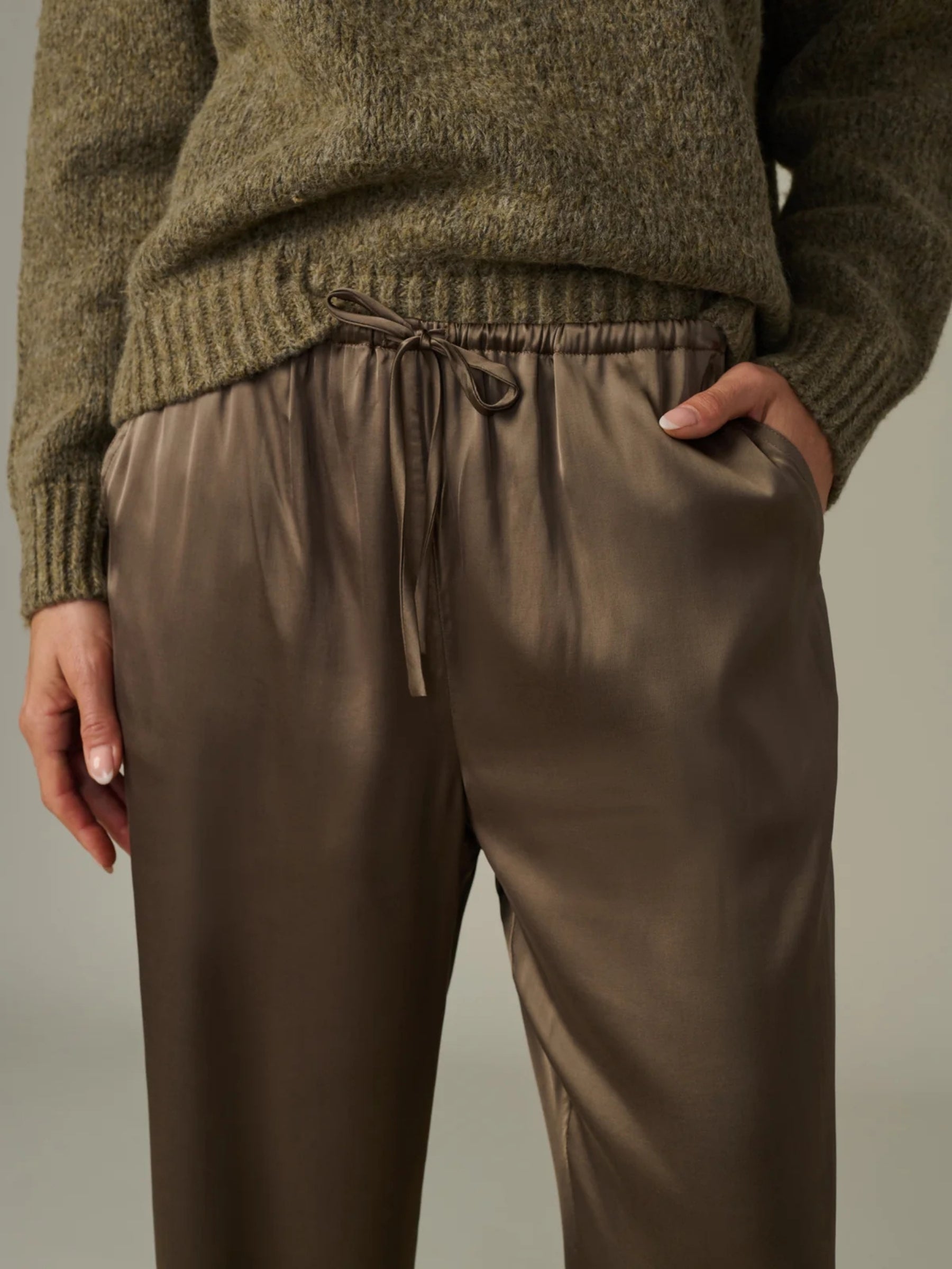 The Mina Pant - Portabella