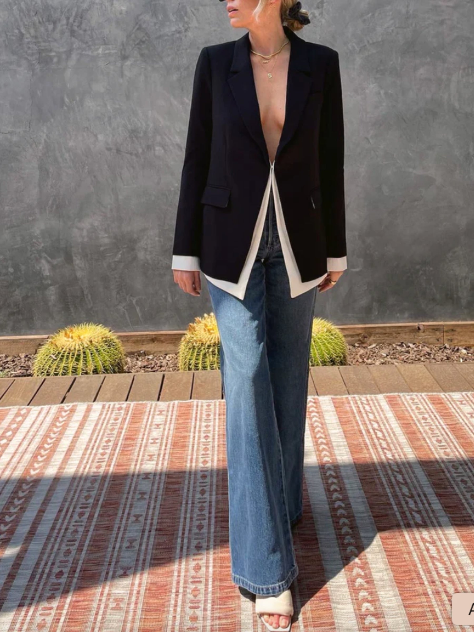 The Kelly Blazer - Black/White