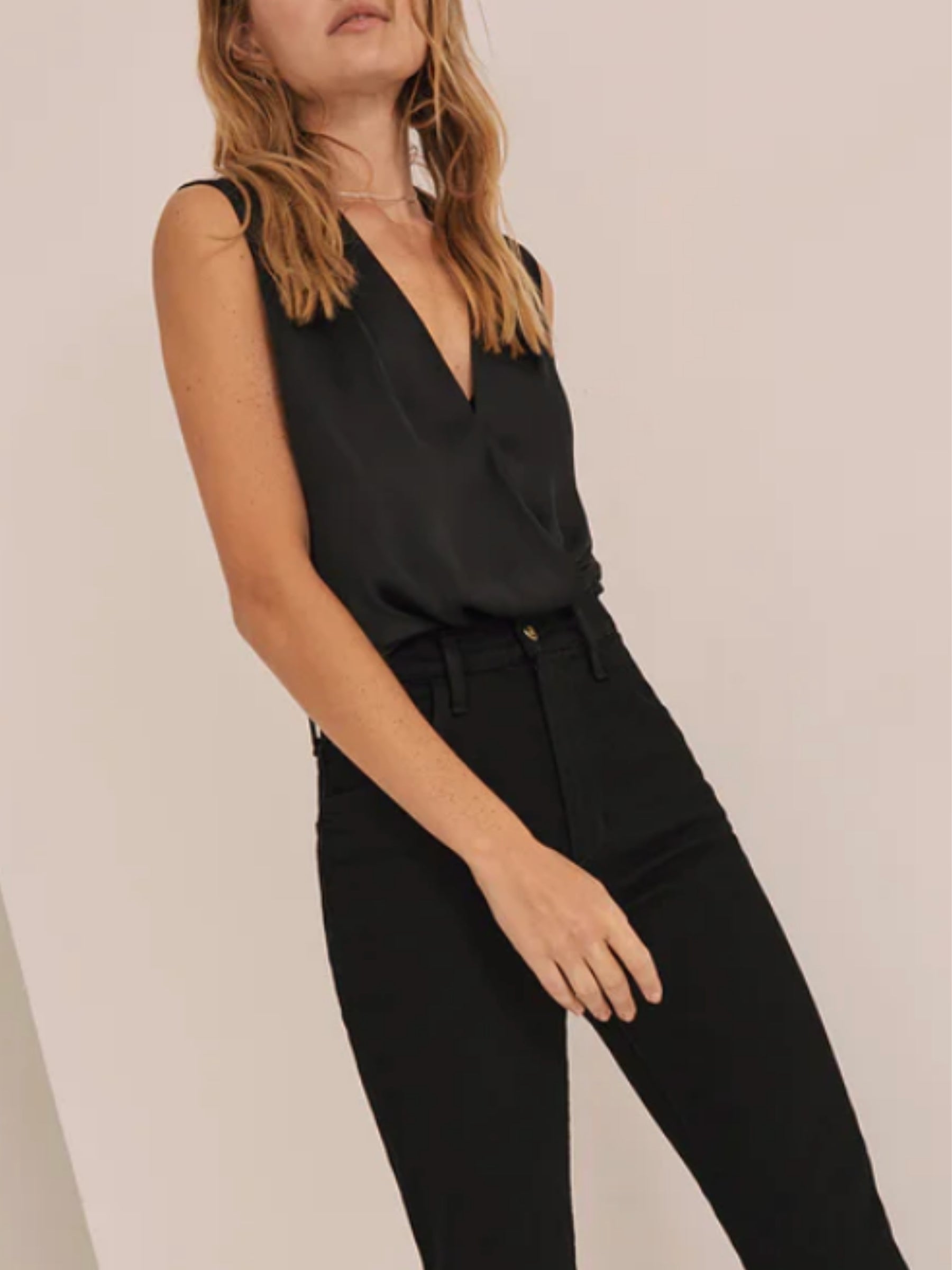 The Sleeveless Date Blouse - Black